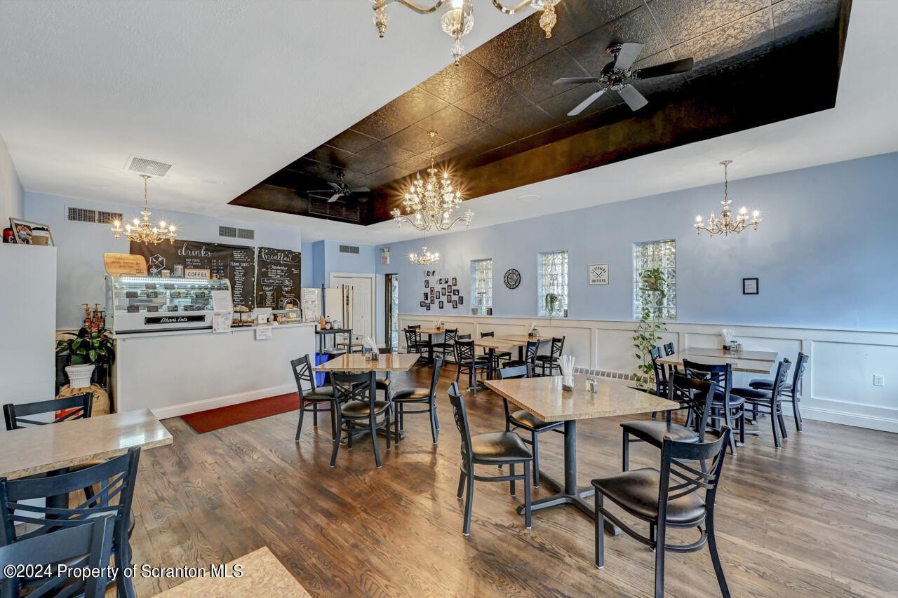 Olyphant, Pennsylvania, 18447, United States, ,Residential,For Sale,1996736