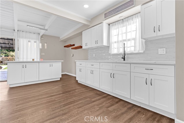 Lynwood, California, 90262, United States, 3 Bedrooms Bedrooms, ,2 BathroomsBathrooms,Residential,For Sale,2010364