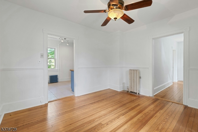 Peapack Gladstone Boro, New Jersey, 07977, United States, 4 Bedrooms Bedrooms, ,3 BathroomsBathrooms,Residential,For Sale,1990359