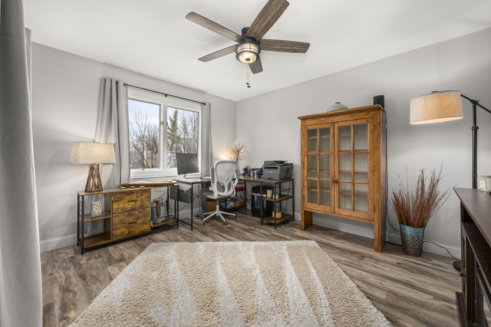 Sycamore, Illinois, 60178, United States, 4 Bedrooms Bedrooms, ,4 BathroomsBathrooms,Residential,For Sale,1999844