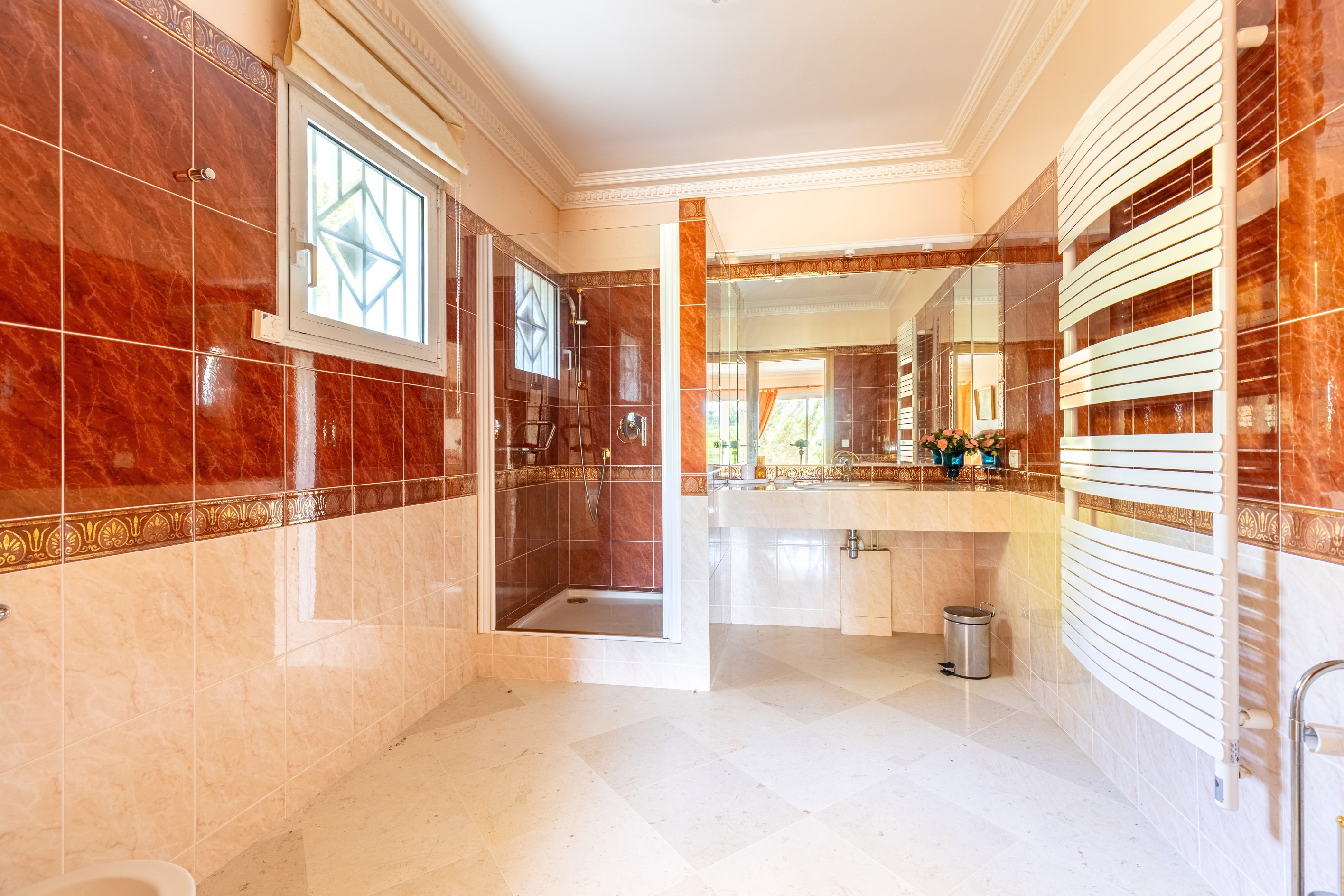  PYLA-SUR-MER – VILLA WITH PANORAMIC VIEWS OVER THE BASSIN D