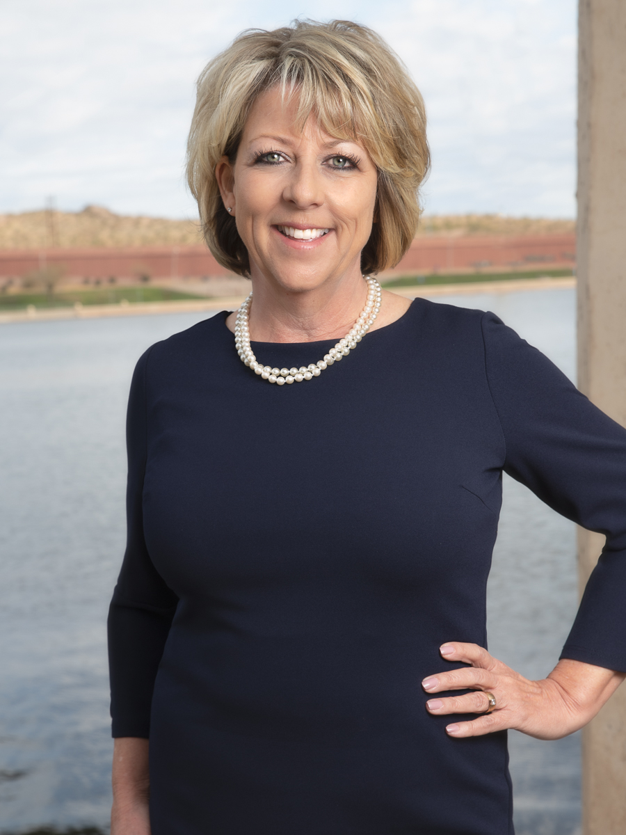 Tracey Fincher 