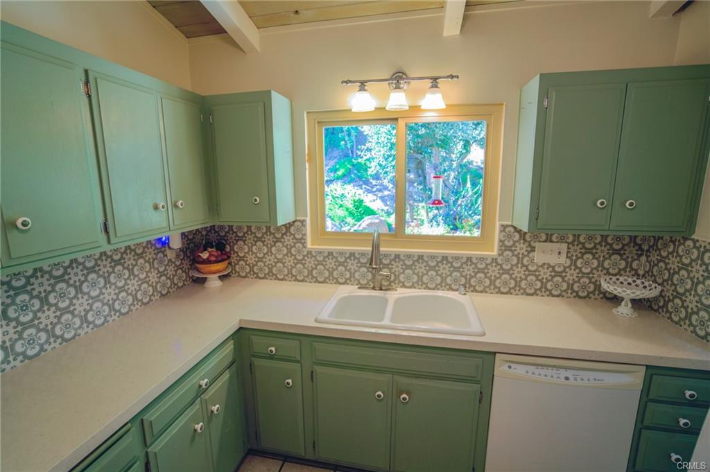 Fallbrook, California, 92028, United States, 2 Bedrooms Bedrooms, ,2 BathroomsBathrooms,Residential,For Sale,1978421