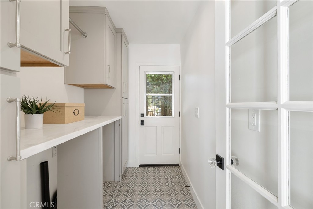 Pasadena, California, 91105, United States, 3 Bedrooms Bedrooms, ,3 BathroomsBathrooms,Residential,For Sale,1941593