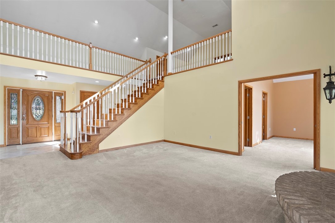 Cranberry Twp, Pennsylvania, 16066, United States, 4 Bedrooms Bedrooms, ,3 BathroomsBathrooms,Residential,For Sale,1947060