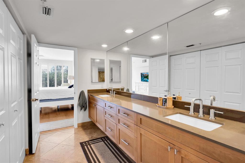 Pompano Beach, Florida, 33062, United States, 2 Bedrooms Bedrooms, ,3 BathroomsBathrooms,Residential,For Sale,2040159
