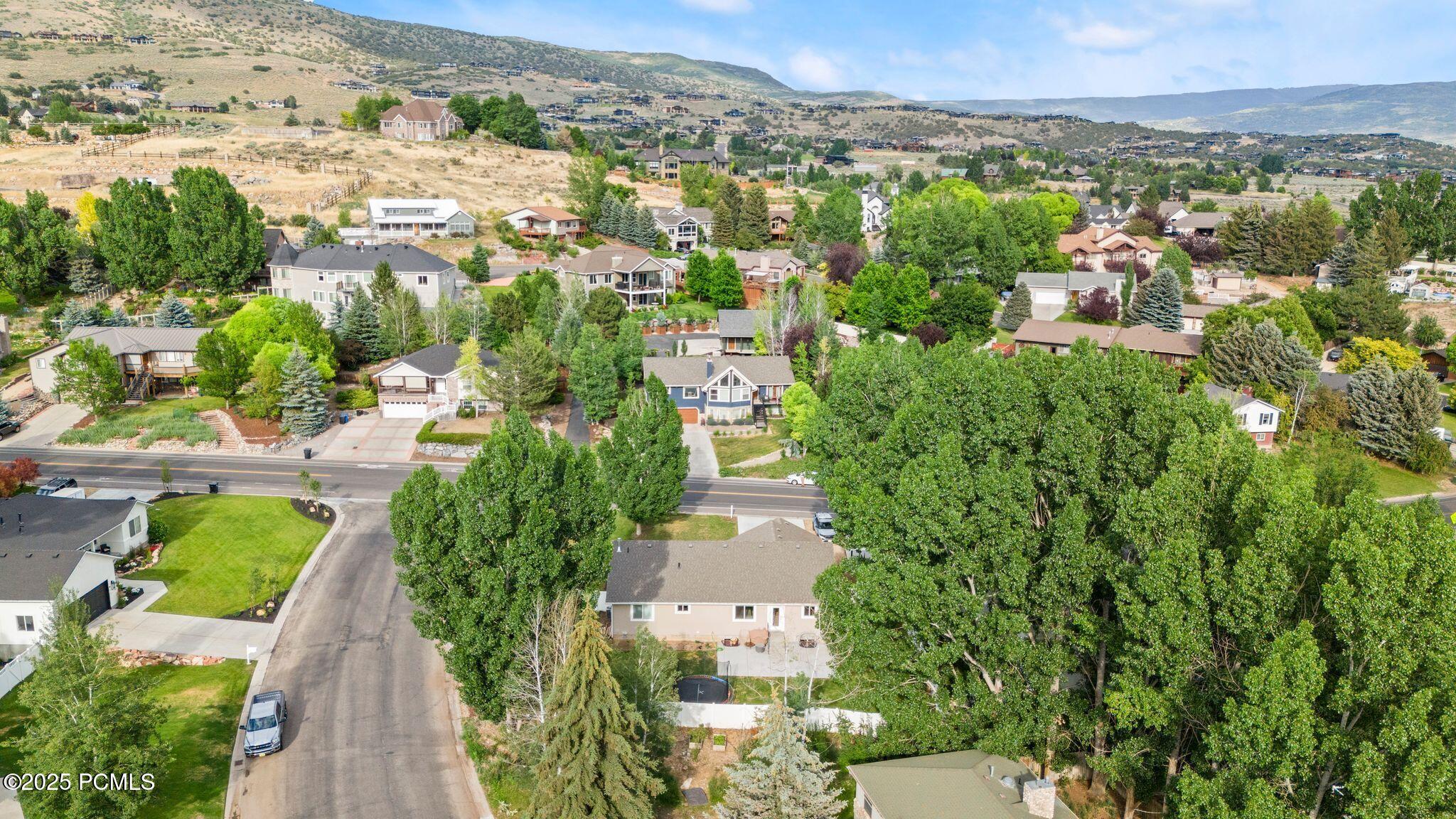 Heber City, Utah, 84032, United States, 6 Bedrooms Bedrooms, ,2 BathroomsBathrooms,Residential,For Sale,1883022