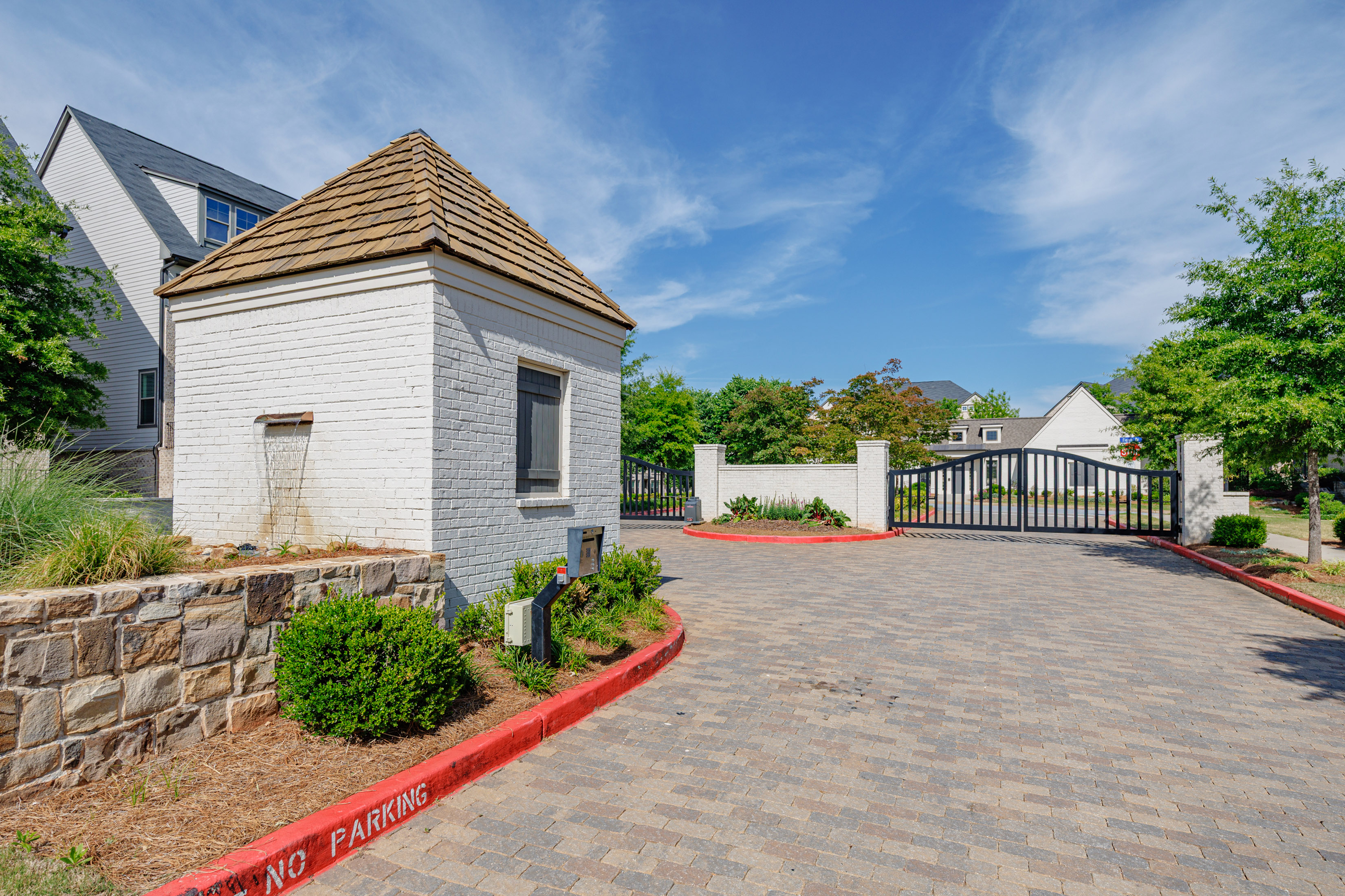  Beautifully Upgraded End Unit Townhome in the Heart of Vinings - 物件實景