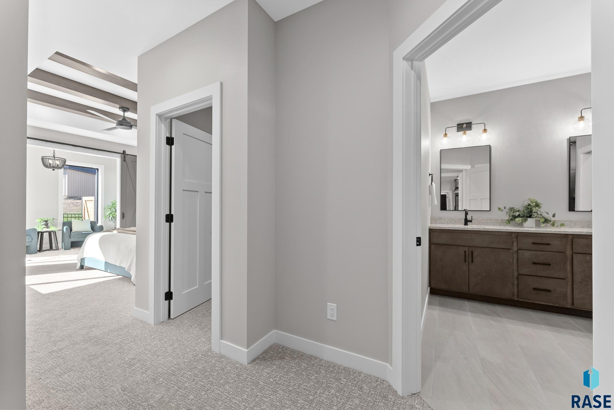 Sioux Falls, South Dakota, 57110, United States, 4 Bedrooms Bedrooms, ,3 BathroomsBathrooms,Residential,For Sale,2005284