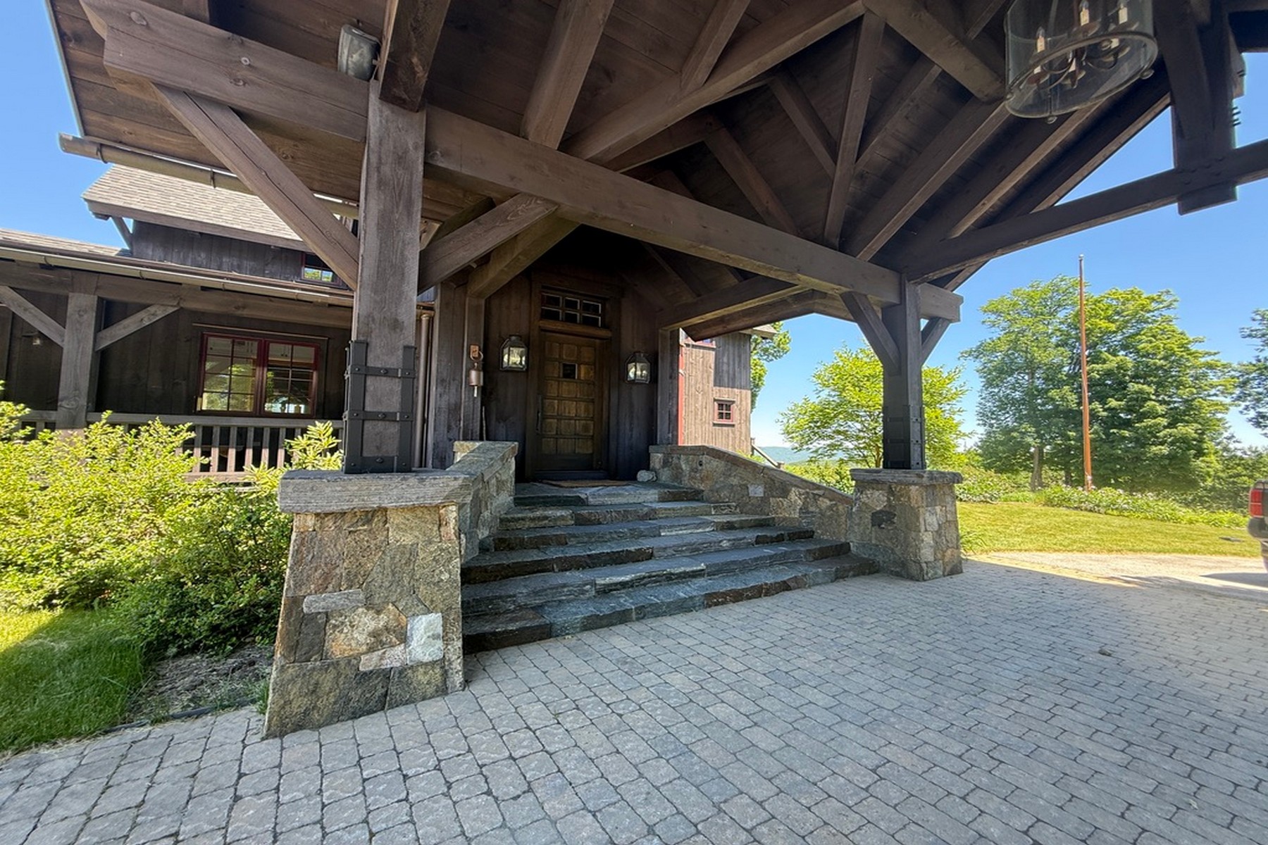  816 Black Bear Road - 物件實景