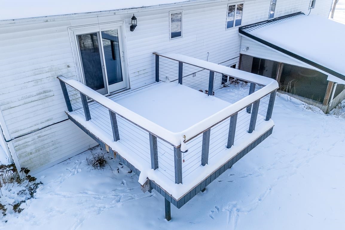 New London, Wisconsin, 54961-8021, United States, 4 Bedrooms Bedrooms, ,2 BathroomsBathrooms,Residential,For Sale,2008203