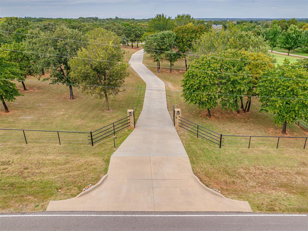 Jones, Oklahoma, 73049, United States, 4 Bedrooms Bedrooms, ,5 BathroomsBathrooms,Residential,For Sale,1987099