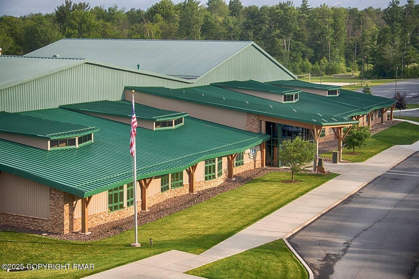 Pocono Pines, Pennsylvania, 18350, United States, 3 Bedrooms Bedrooms, ,2 BathroomsBathrooms,Residential,For Sale,1976304