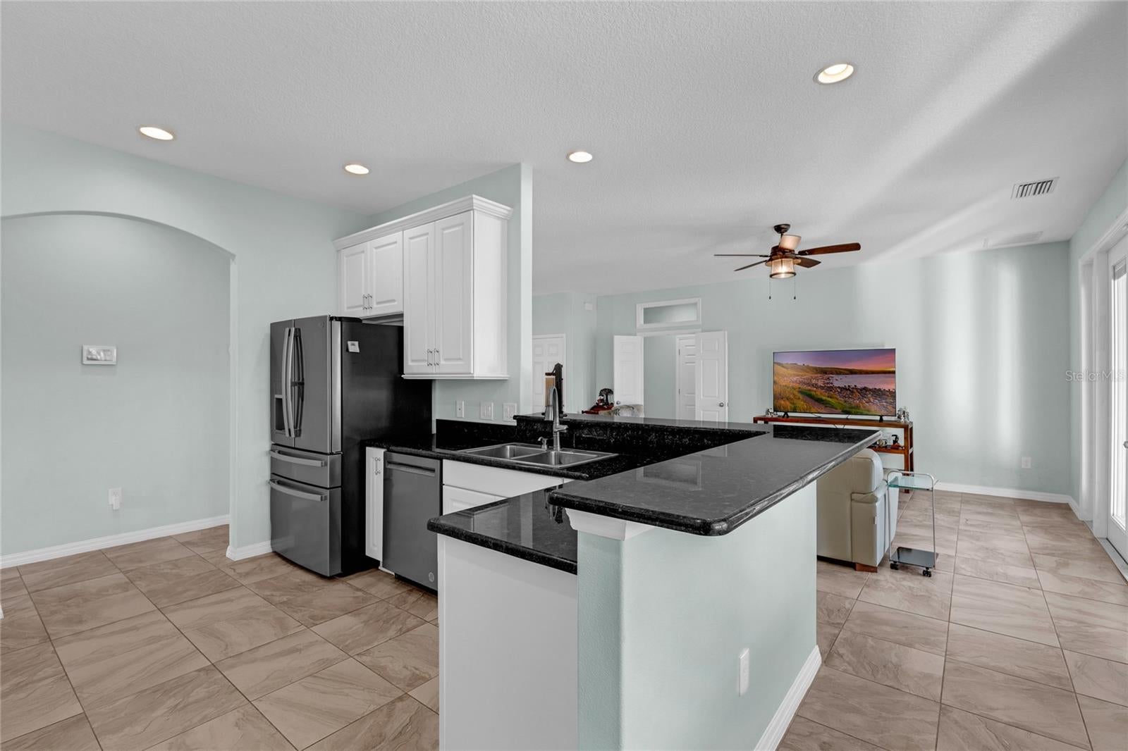 WEIRSDALE, Florida, 32195, United States, 5 Bedrooms Bedrooms, ,3 BathroomsBathrooms,Residential,For Sale,1921300