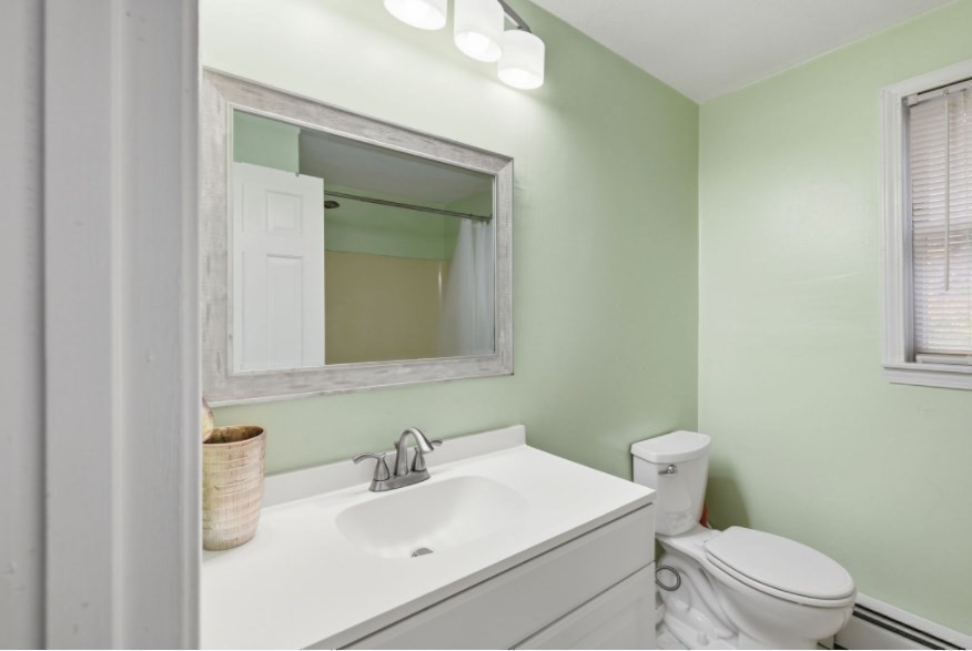 Lowell, Massachusetts, 01852, United States, 3 Bedrooms Bedrooms, ,3 BathroomsBathrooms,Residential,For Sale,2001570