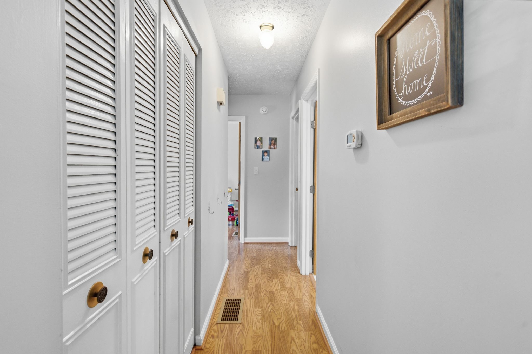  3633 Sundart Drive - 物件實景