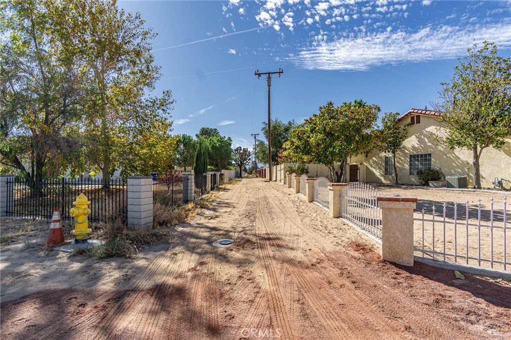 Apple Valley, California, 92308, United States, 3 Bedrooms Bedrooms, ,2 BathroomsBathrooms,Residential,For Sale,1864645