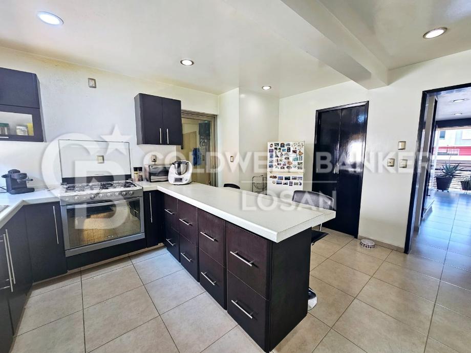 Manel Robles Pezuela, Naucalpan de Juárez, Estado de méxico, 53126, Mexico, 3 Bedrooms Bedrooms, ,3 BathroomsBathrooms,Residential,For Sale,Manel Robles Pezuela,1479400