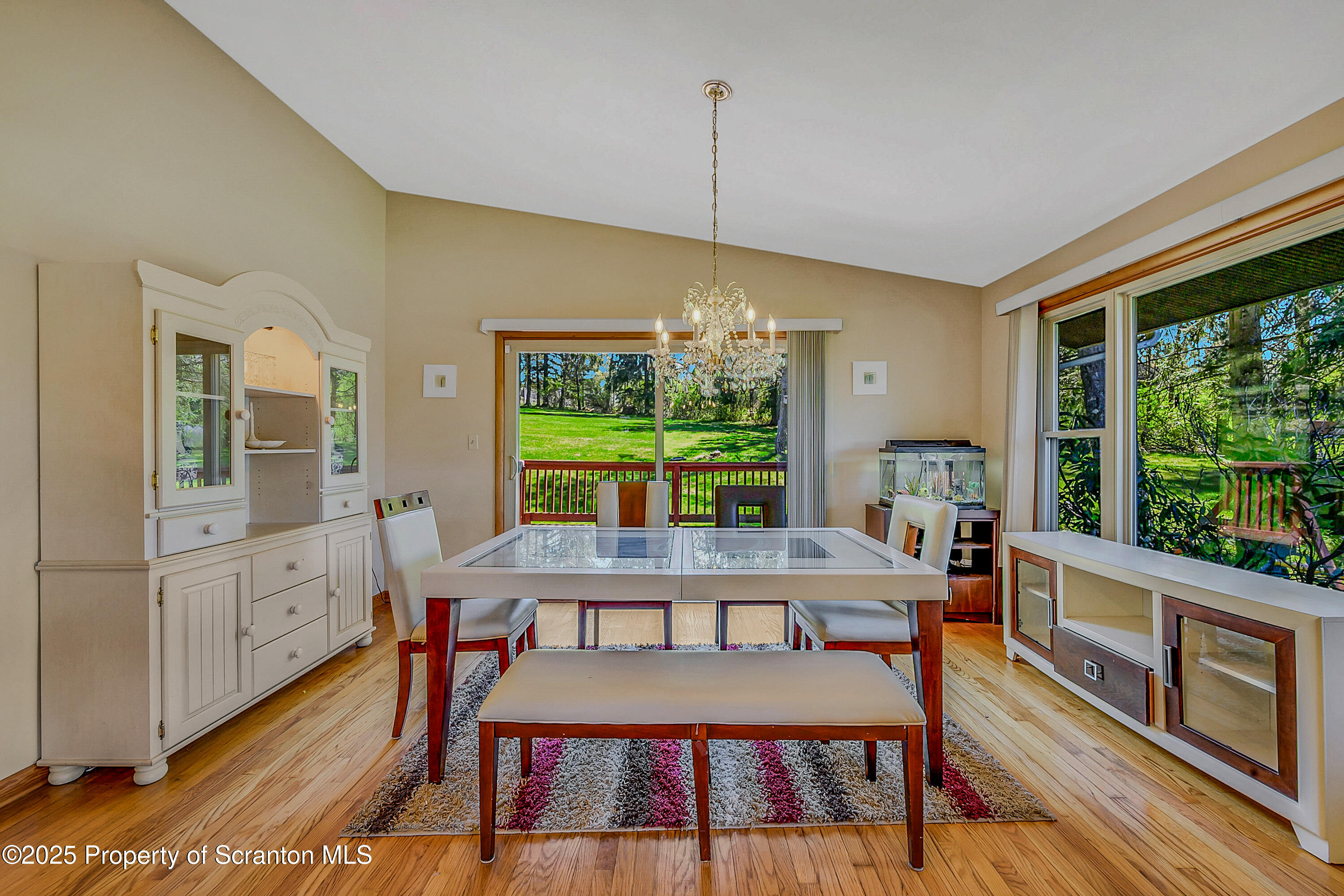 Clarks Summit, Pennsylvania, 18411, United States, 5 Bedrooms Bedrooms, ,4 BathroomsBathrooms,Residential,For Sale,1971485