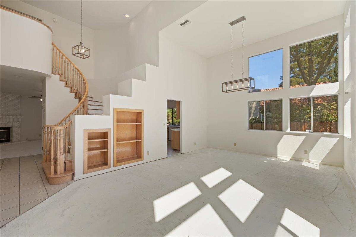 Orangevale, California, 95662, United States, 4 Bedrooms Bedrooms, ,3 BathroomsBathrooms,Residential,For Sale,1855492