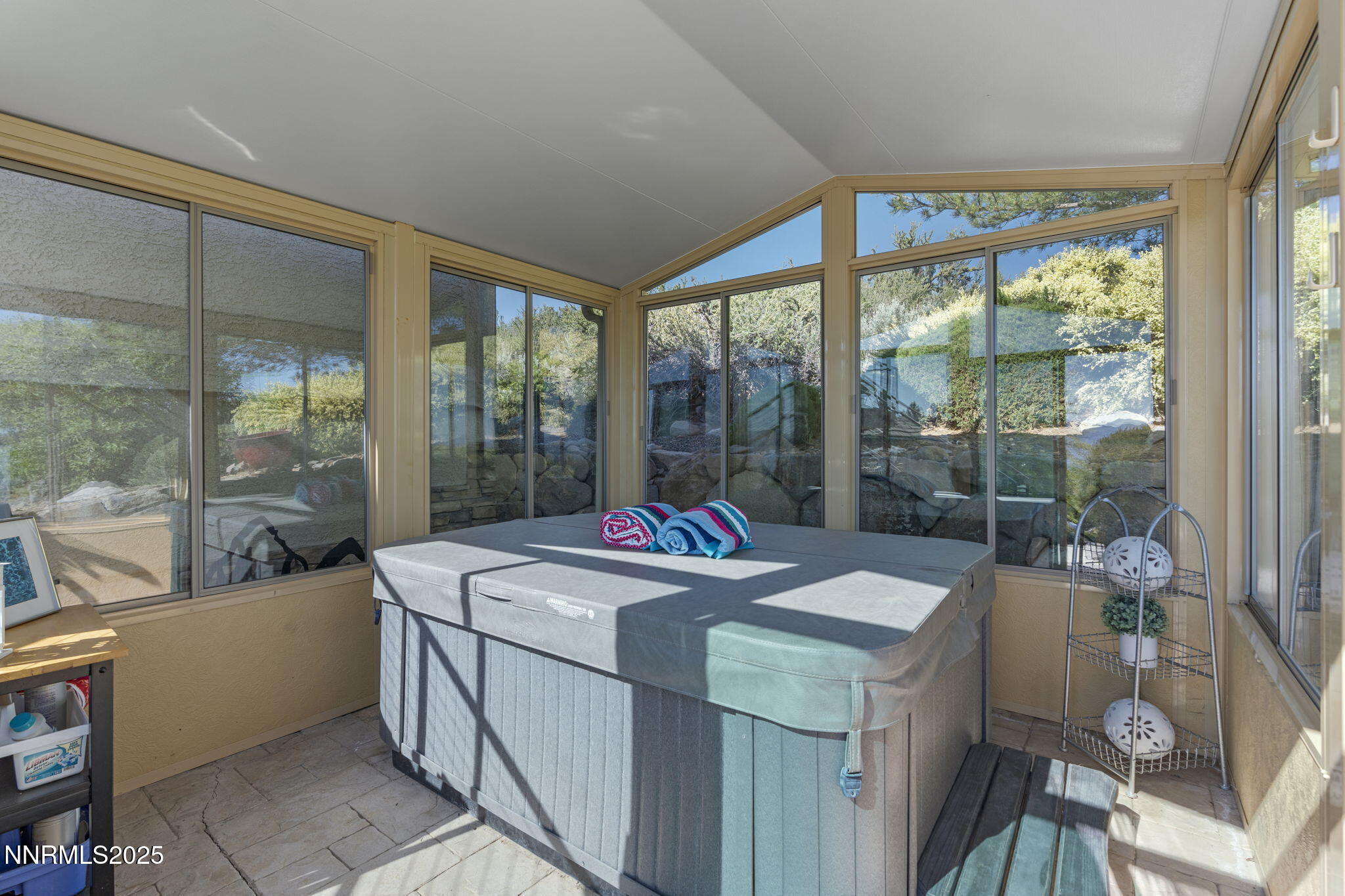 Reno, Nevada, 89511, United States, 4 Bedrooms Bedrooms, ,3 BathroomsBathrooms,Residential,For Sale,1827778