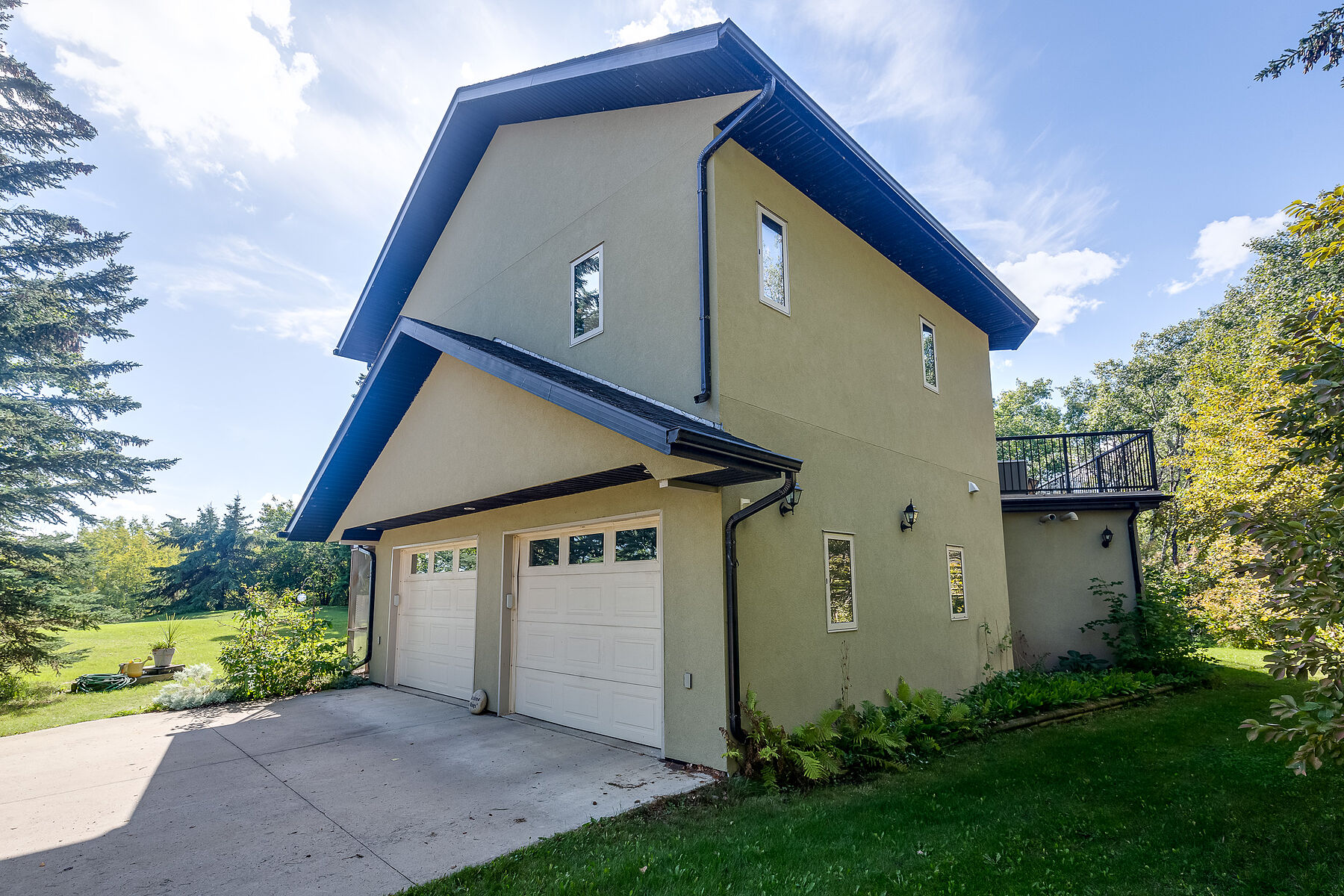  602 Pheasant Close - 物件實景