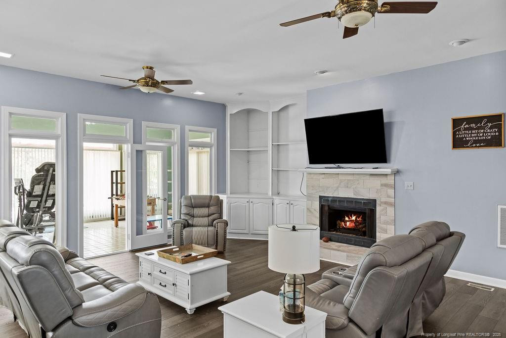 Fayetteville, North Carolina, 28306, United States, 3 Bedrooms Bedrooms, ,3 BathroomsBathrooms,Residential,For Sale,1986254