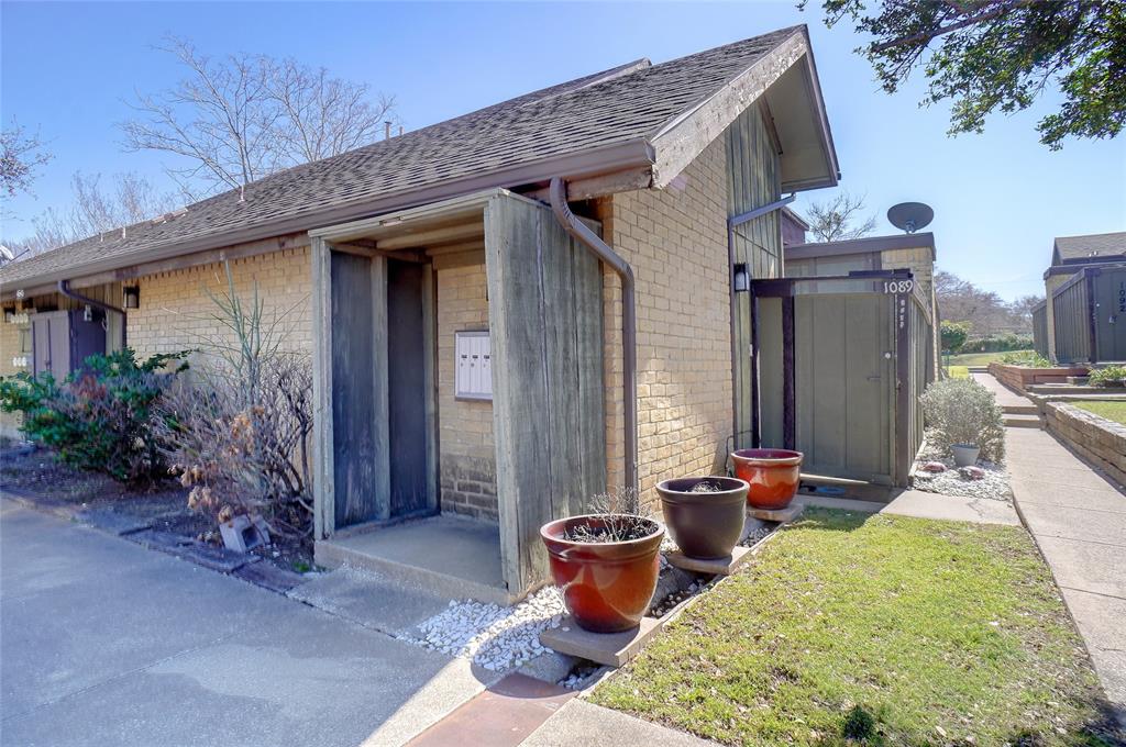 Dallas, Texas, 75236, United States, 23 Bedrooms Bedrooms, ,20 BathroomsBathrooms,Residential,For Sale,1983380