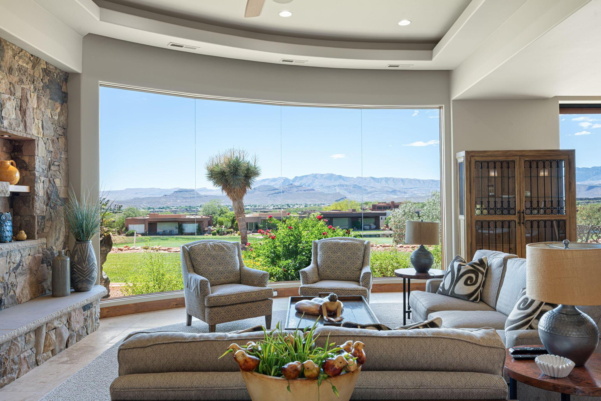 St George, Utah, 84770, United States, 6 Bedrooms Bedrooms, ,7 BathroomsBathrooms,Residential,For Sale,2049159
