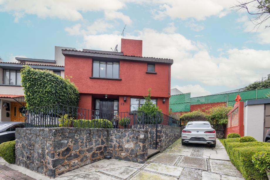 Álvaro Obregón, Ciudad de México, 01700, Mexico, 4 Bedrooms Bedrooms, ,3 BathroomsBathrooms,Residential,For Sale,1729158