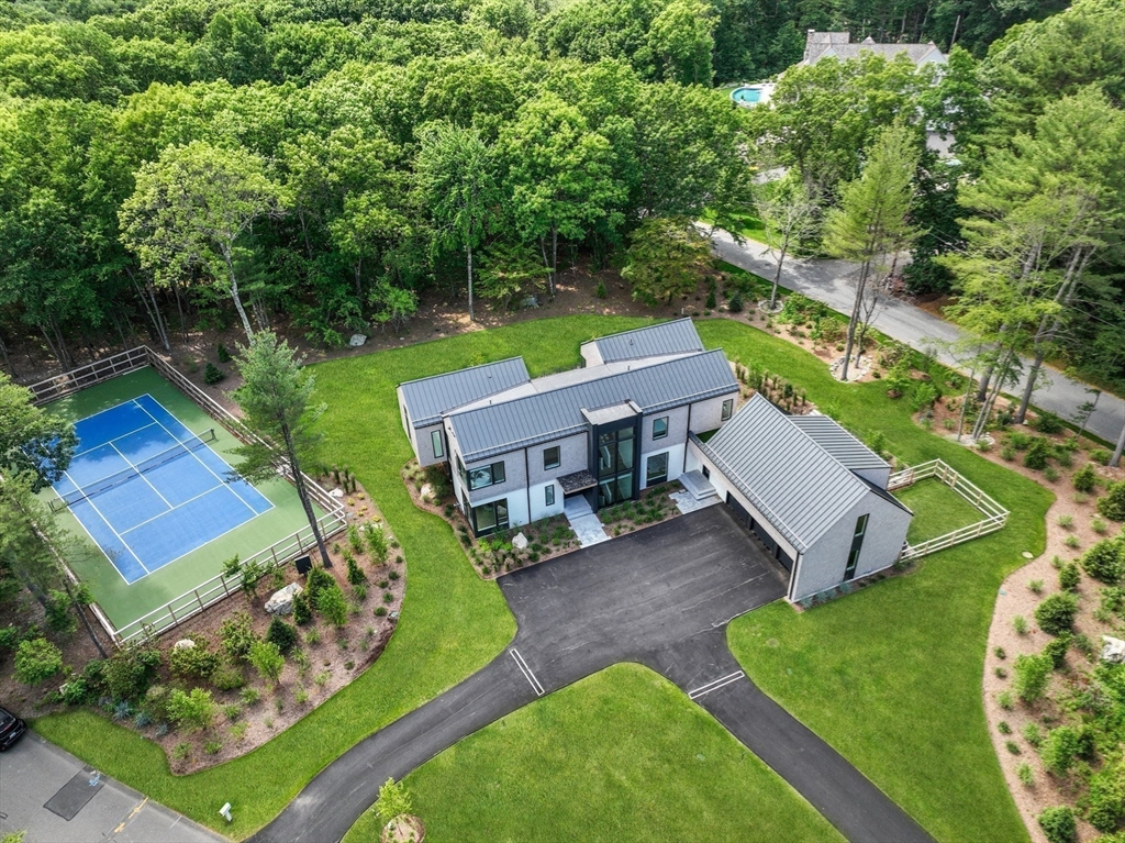 Weston, Massachusetts, 02493, United States, 6 Bedrooms Bedrooms, ,8 BathroomsBathrooms,Residential,For Sale,1946970