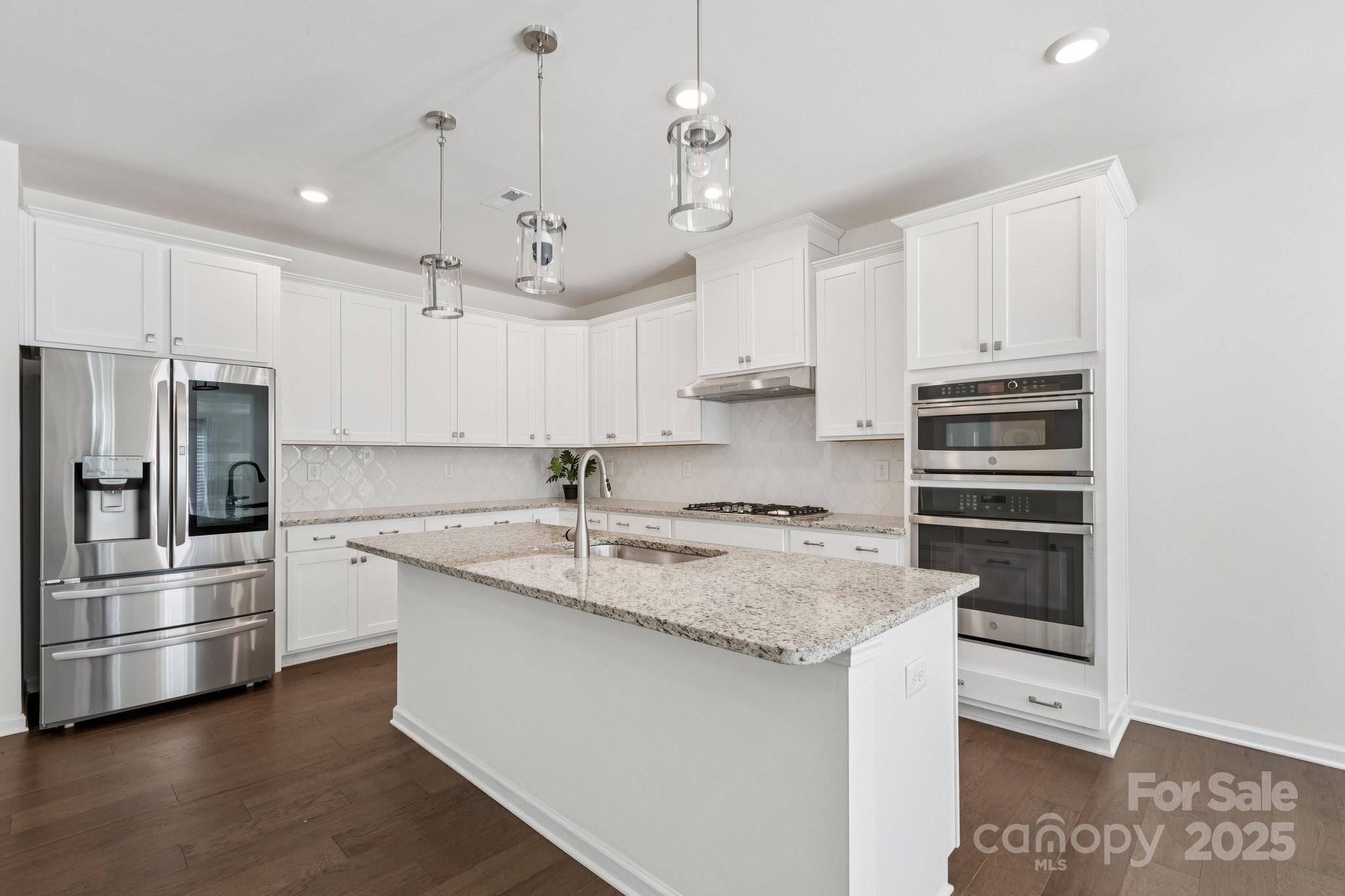 Indian Trail, North Carolina, 28079, United States, 4 Bedrooms Bedrooms, ,4 BathroomsBathrooms,Residential,For Sale,1933302