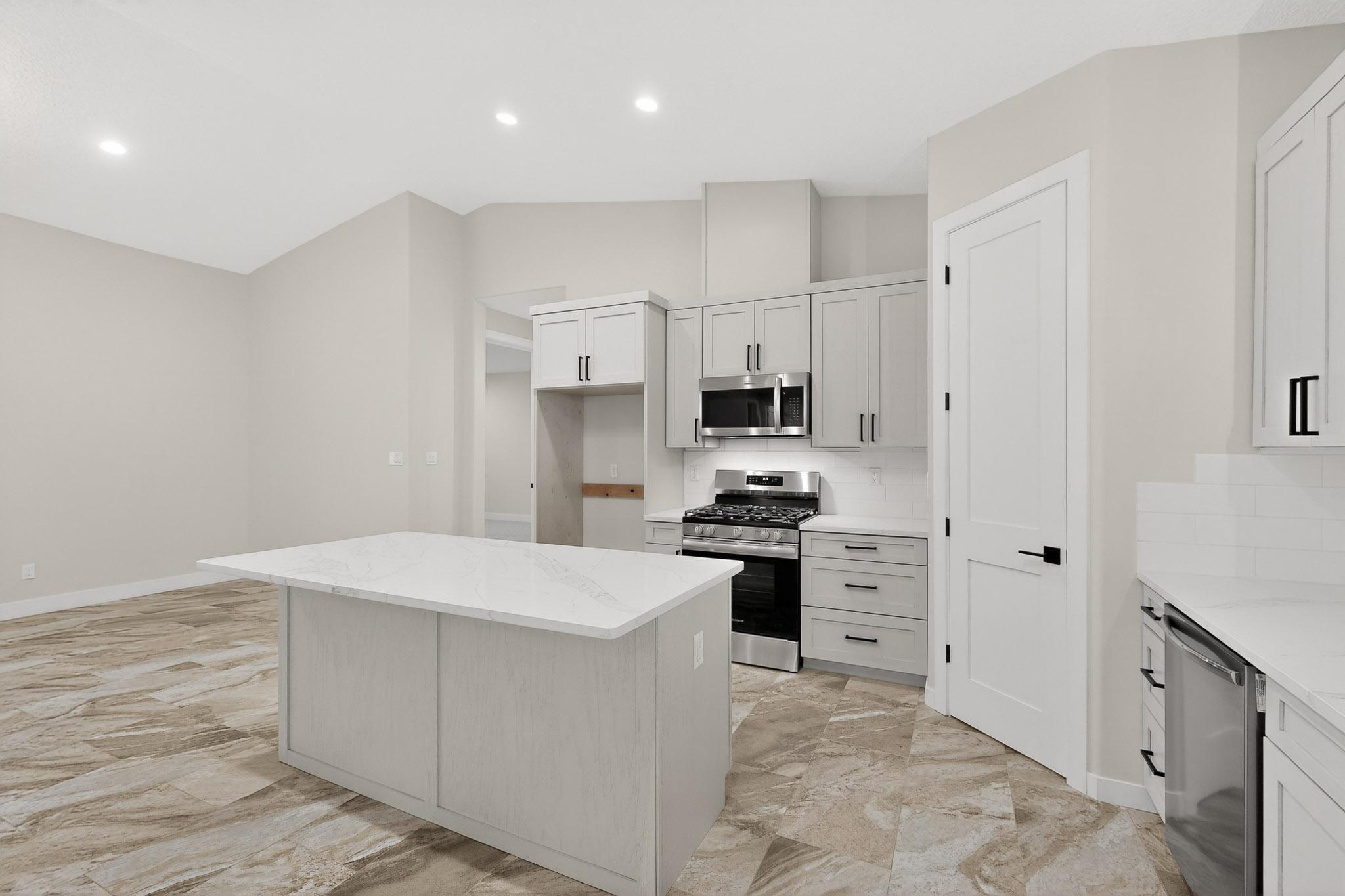 Edgewood, New Mexico, 87105, United States, 3 Bedrooms Bedrooms, ,3 BathroomsBathrooms,Residential,For Sale,2002461