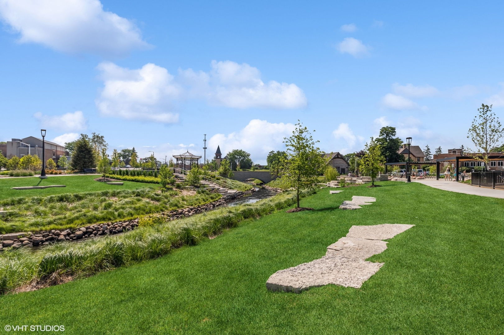 Antioch, Illinois, 60002, United States, 4 Bedrooms Bedrooms, ,4 BathroomsBathrooms,Residential,For Sale,1988029