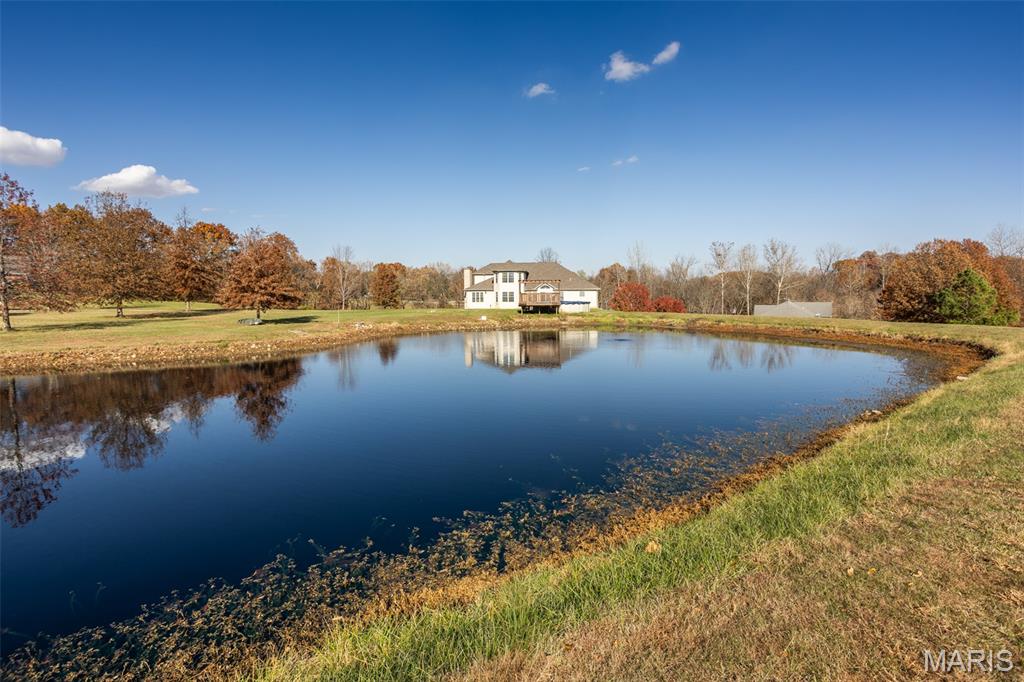 Brighton, Illinois, 62012, United States, 6 Bedrooms Bedrooms, ,4 BathroomsBathrooms,Residential,For Sale,1995743