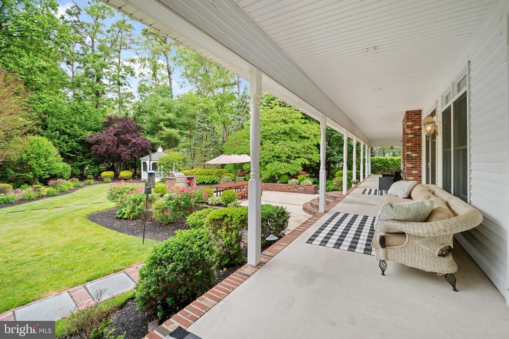 Hammonton, New Jersey, 08037, United States, 5 Bedrooms Bedrooms, ,5 BathroomsBathrooms,Residential,For Sale,1834534