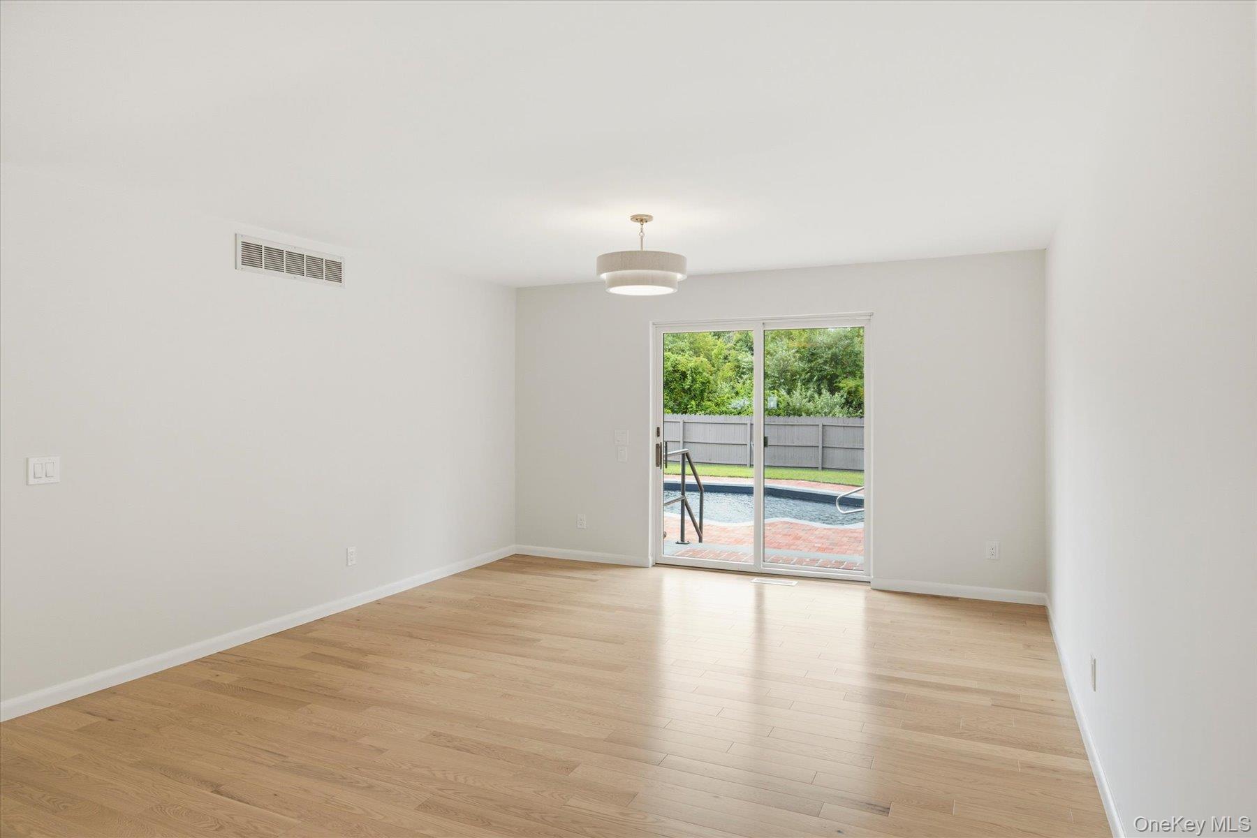  177 Herricks Lane, Jamesport, NY, 11947 - 物件實景