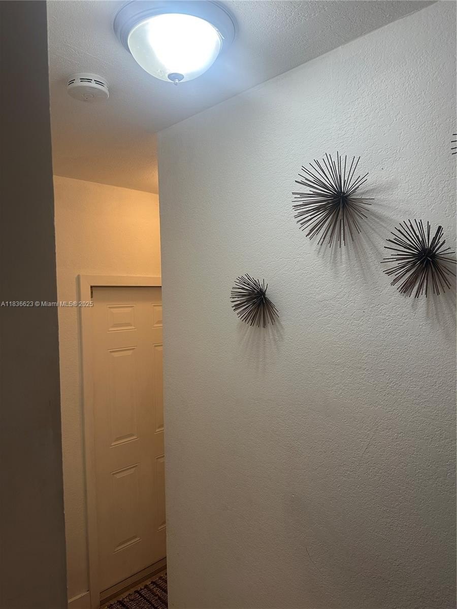 North Miami, Florida, 33168, United States, 3 Bedrooms Bedrooms, ,2 BathroomsBathrooms,Residential,For Sale,1974834