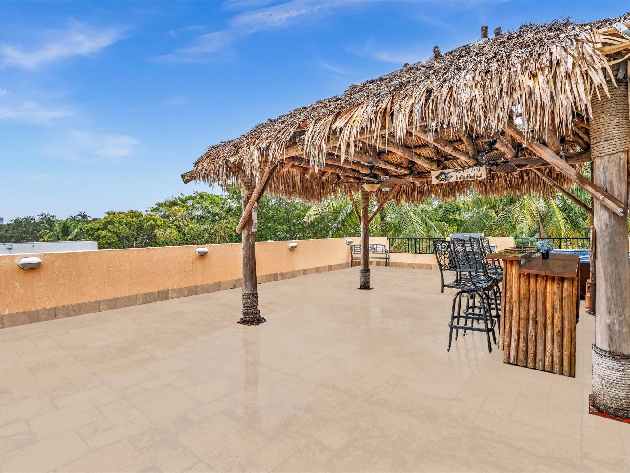 Fort Lauderdale, Florida, 33301, United States, 3 Bedrooms Bedrooms, ,5 BathroomsBathrooms,Residential,For Sale,1979910