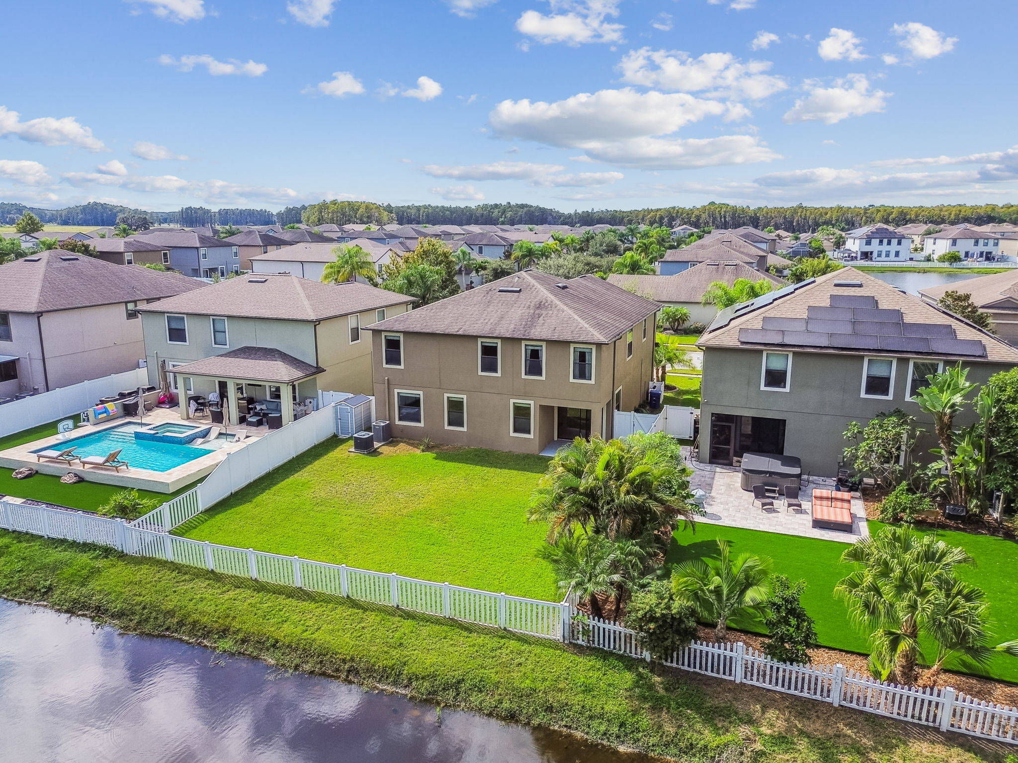 New Port Richey, Florida, 34655, United States, 6 Bedrooms Bedrooms, ,4 BathroomsBathrooms,Residential,For Sale,1980137