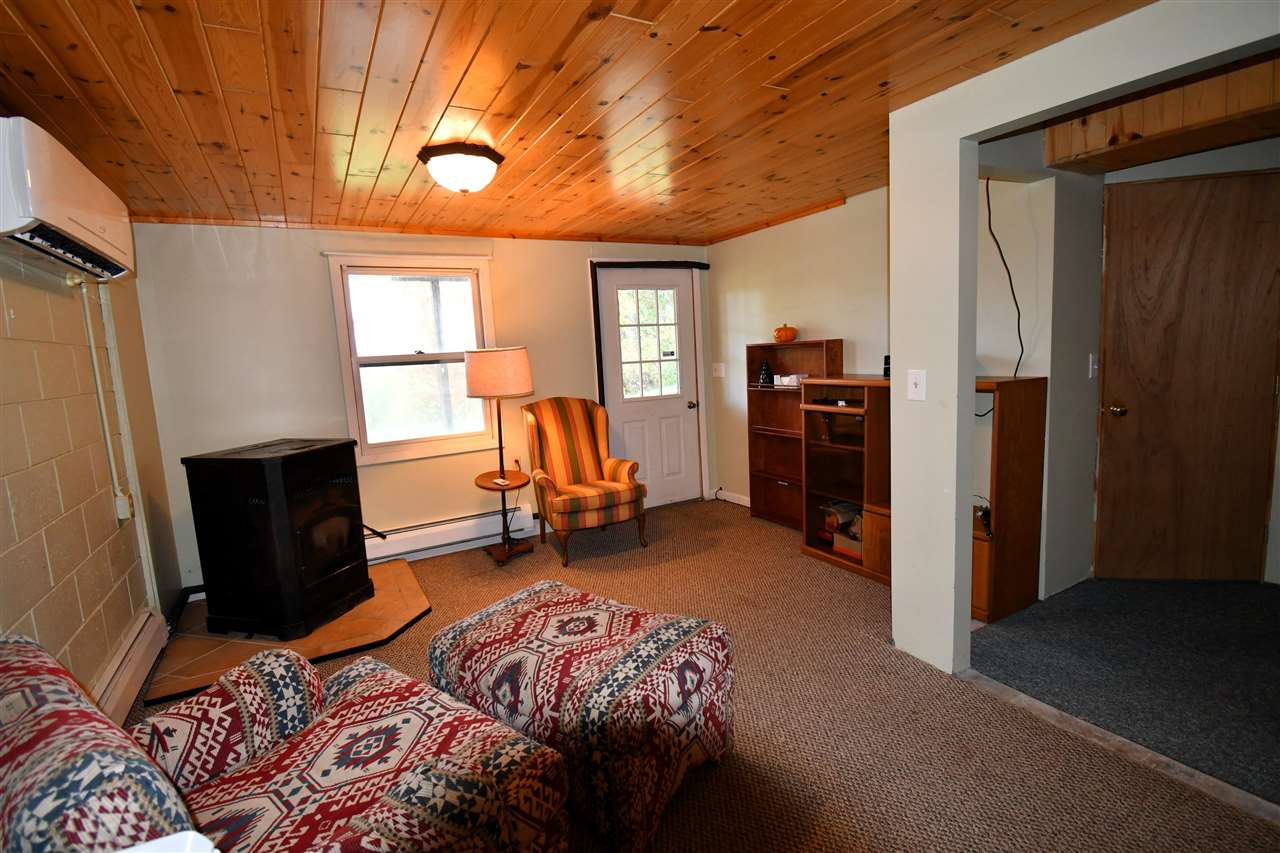 Charlevoix, Michigan, 49720, United States, 4 Bedrooms Bedrooms, ,3 BathroomsBathrooms,Residential,For Sale,1995893