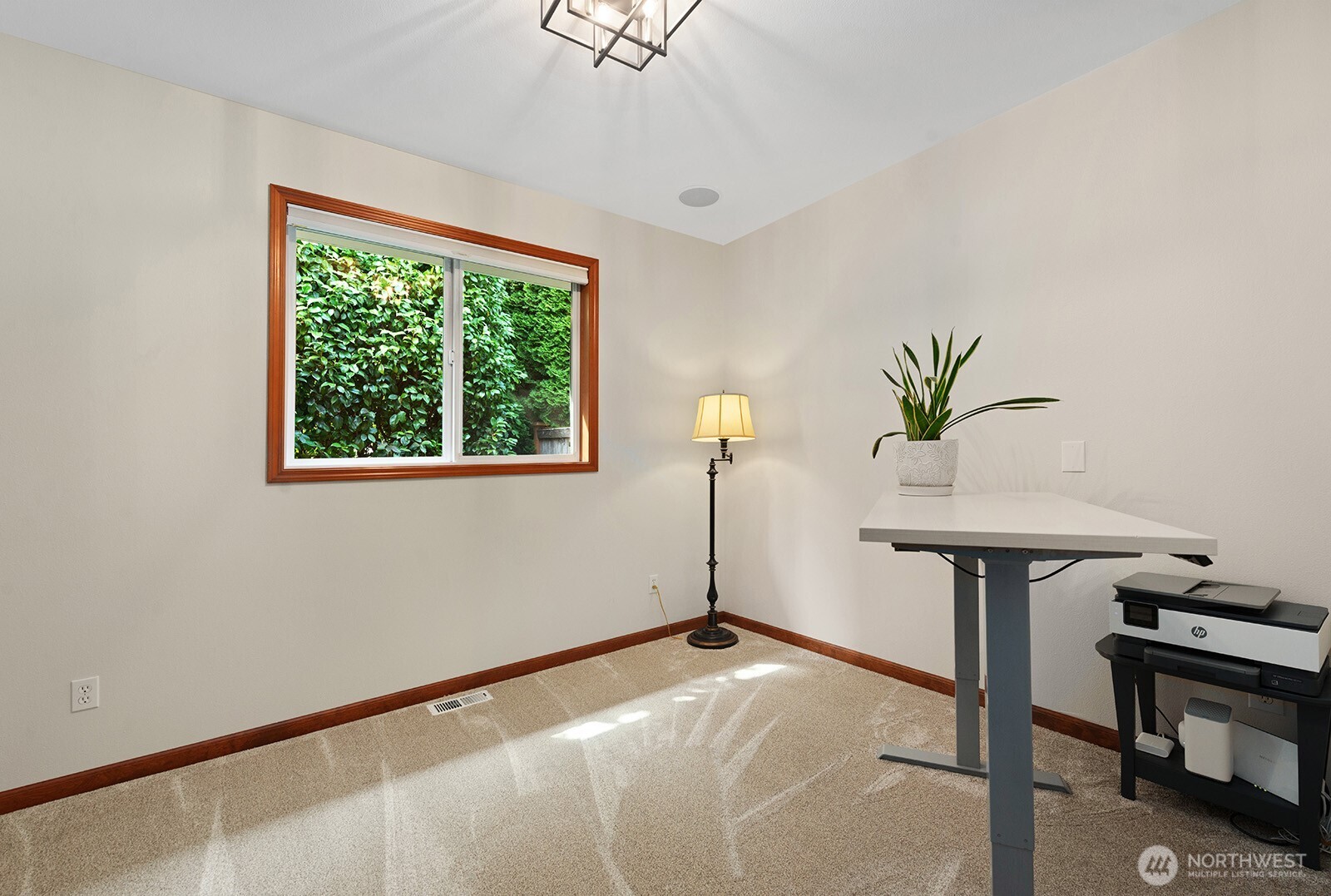 Puyallup, Washington, 98374, United States, 4 Bedrooms Bedrooms, ,3 BathroomsBathrooms,Residential,For Sale,1949805