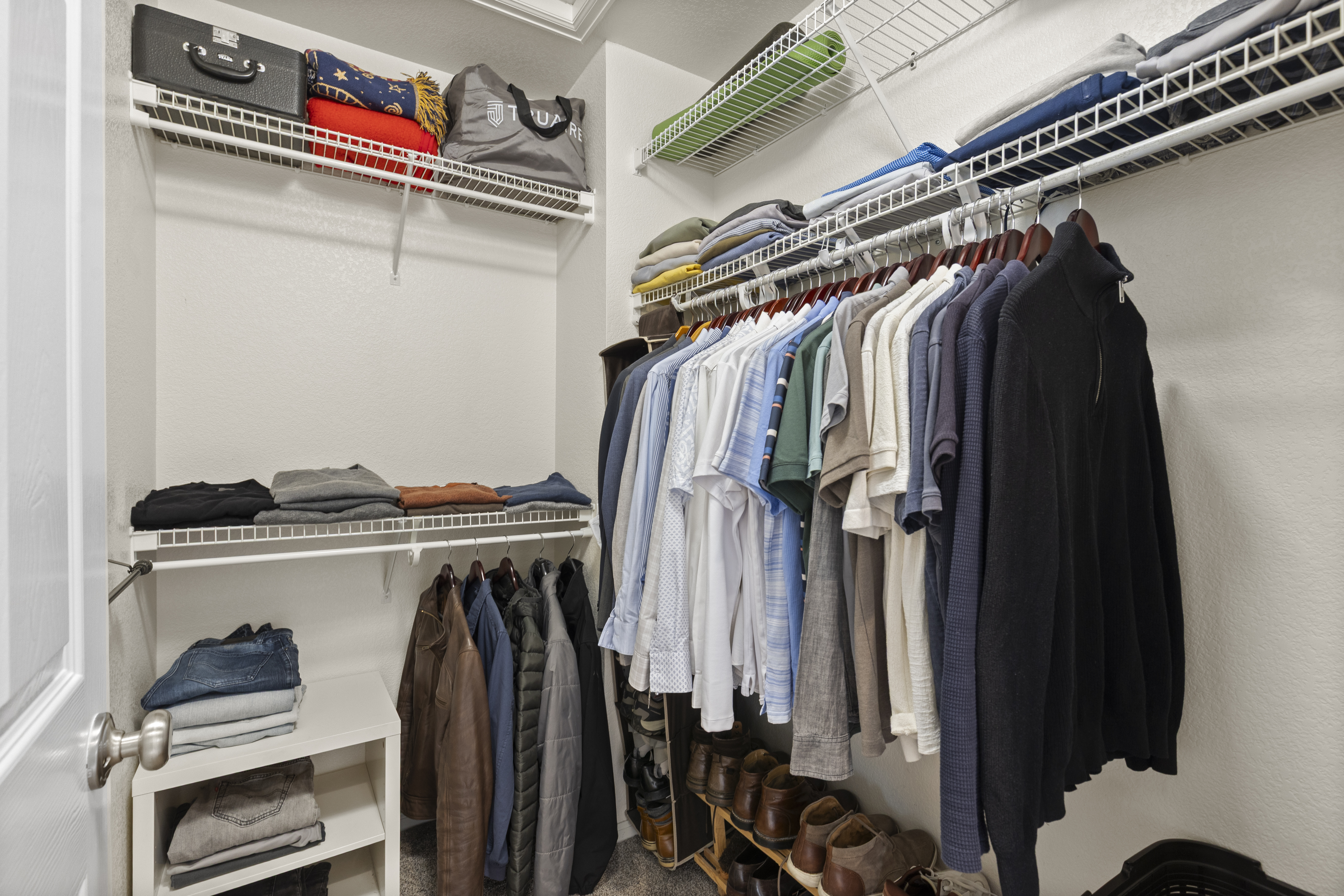  PRIME LOWRY LOCATION  UPDATED & METICULOUSLY MAINTAINED - 物件實景