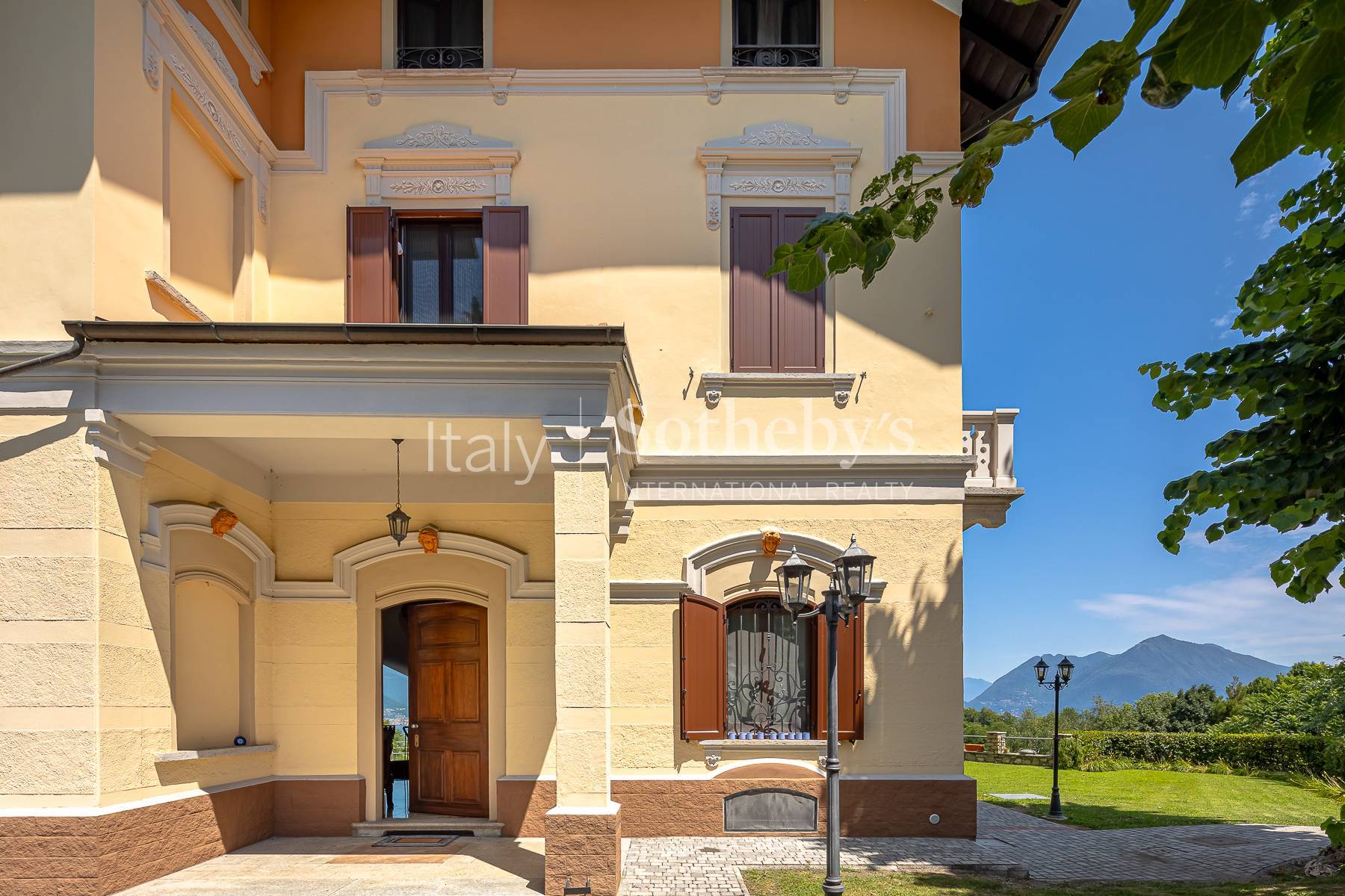  Historic Villa with Enchanting Views over Lake Maggiore - 物件實景