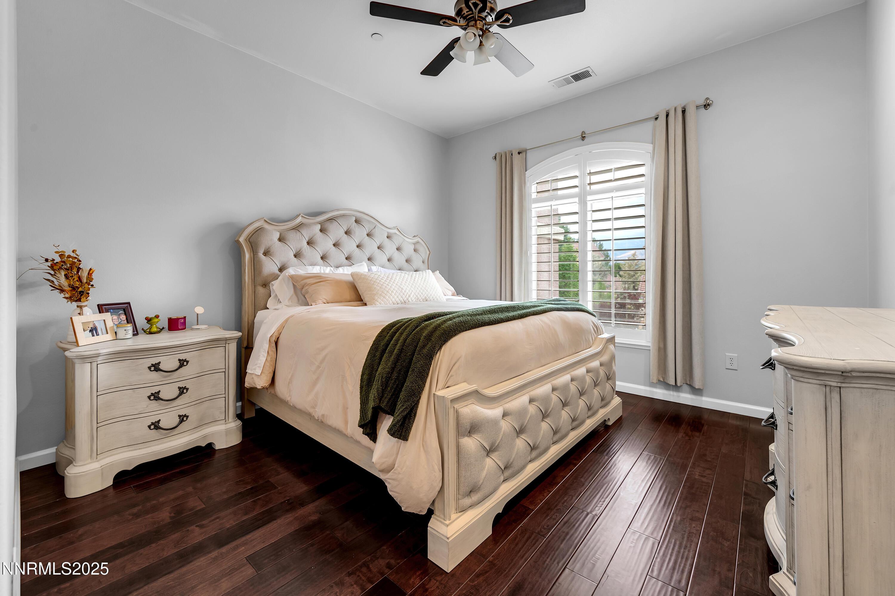 Reno, Nevada, 89521, United States, 2 Bedrooms Bedrooms, ,2 BathroomsBathrooms,Residential,For Sale,1932617