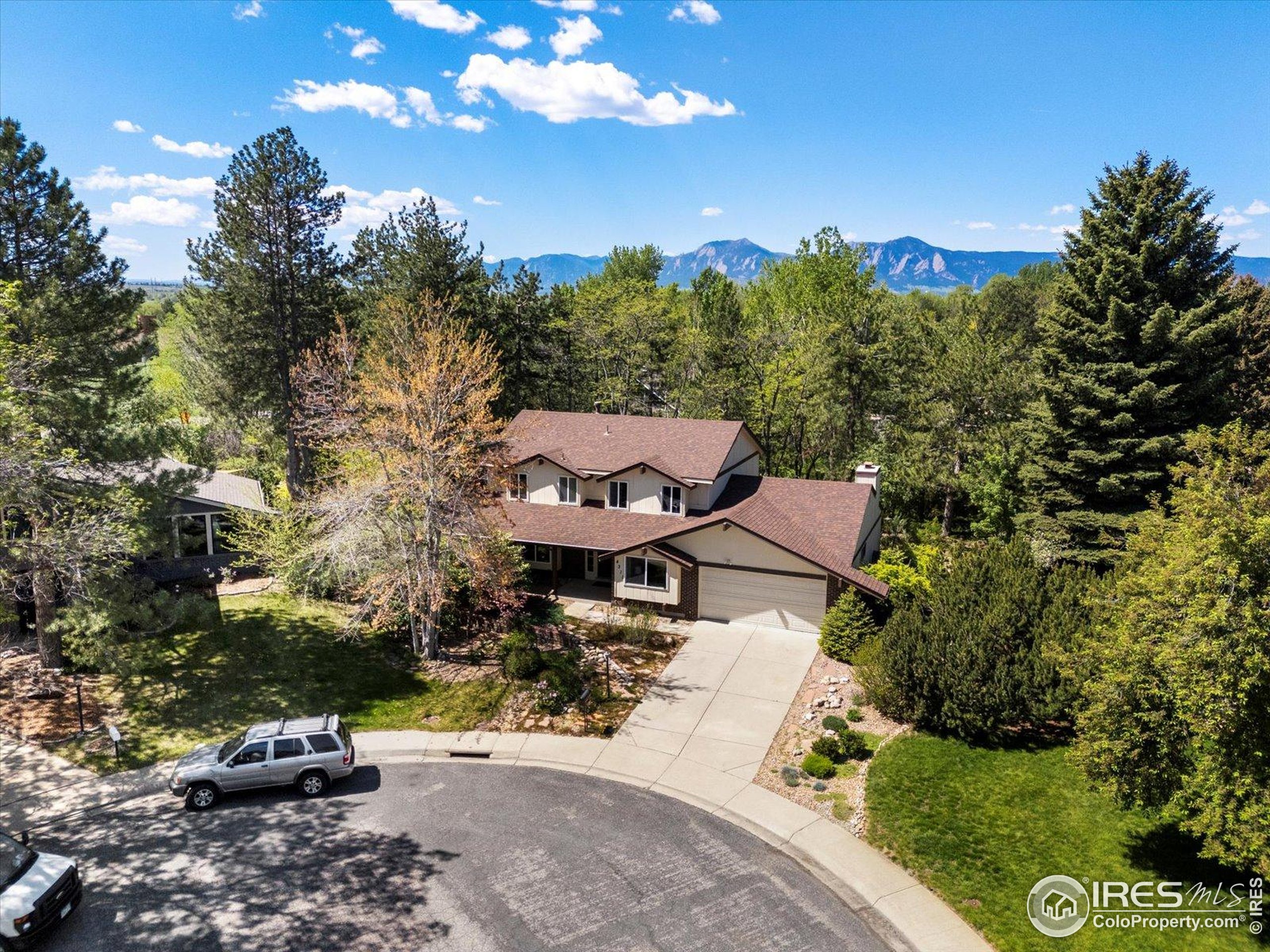 Boulder, Colorado, 80301, United States, 4 Bedrooms Bedrooms, ,3 BathroomsBathrooms,Residential,For Sale,1903516