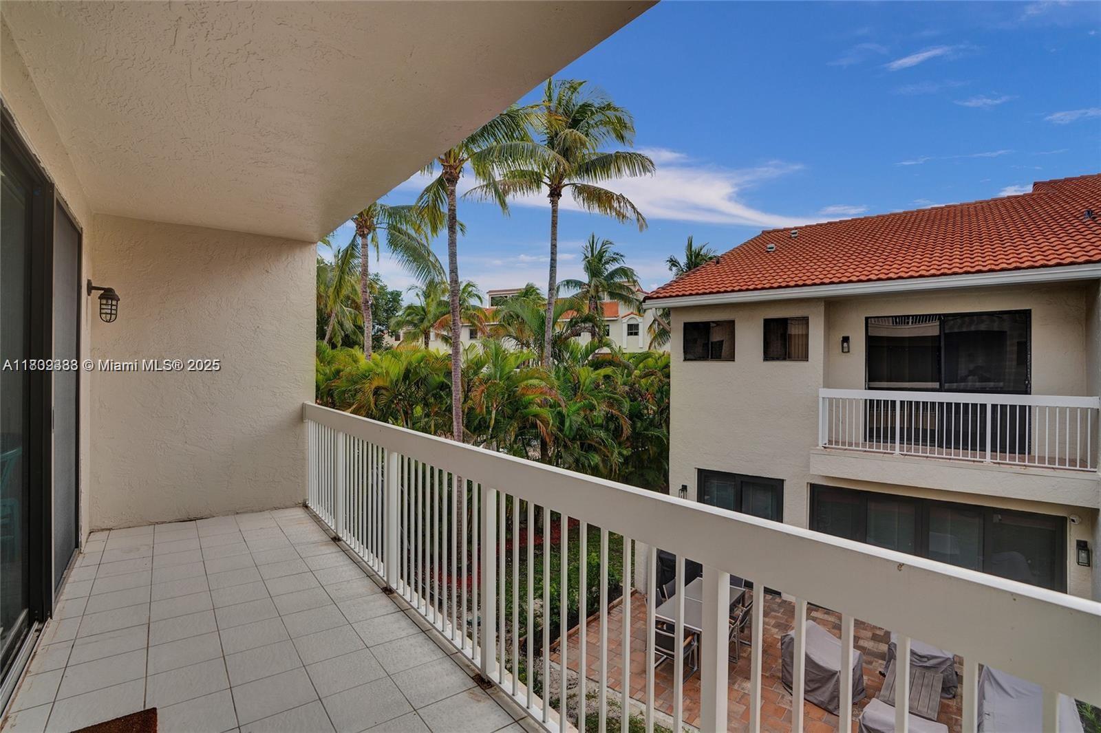 Aventura, Florida, 33180, United States, 4 Bedrooms Bedrooms, ,4 BathroomsBathrooms,Residential,For Sale,1826404