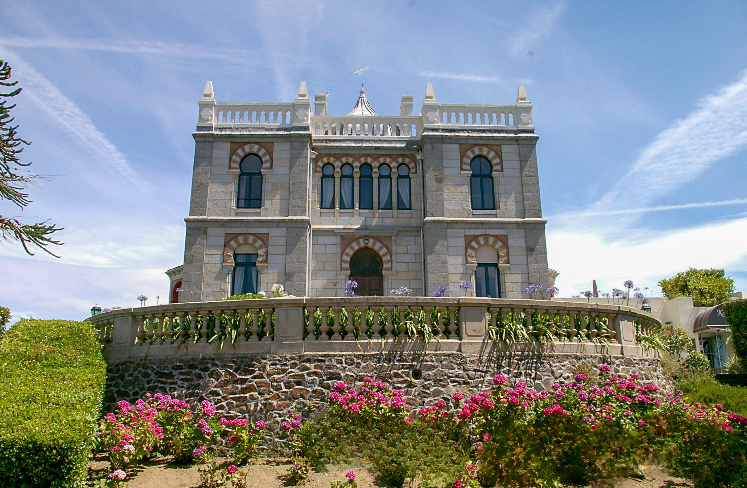  Stunning Villa built in an arabic style overlooking the sea at St Quay Portrieux - 物件實景