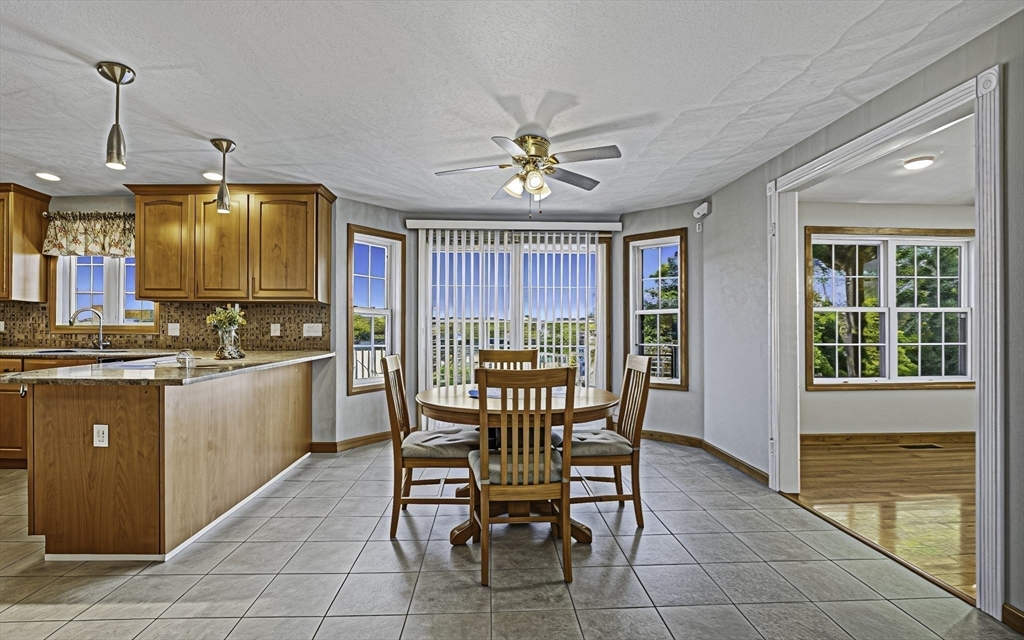 Worcester, Massachusetts, 01606, United States, 4 Bedrooms Bedrooms, ,3 BathroomsBathrooms,Residential,For Sale,2012062