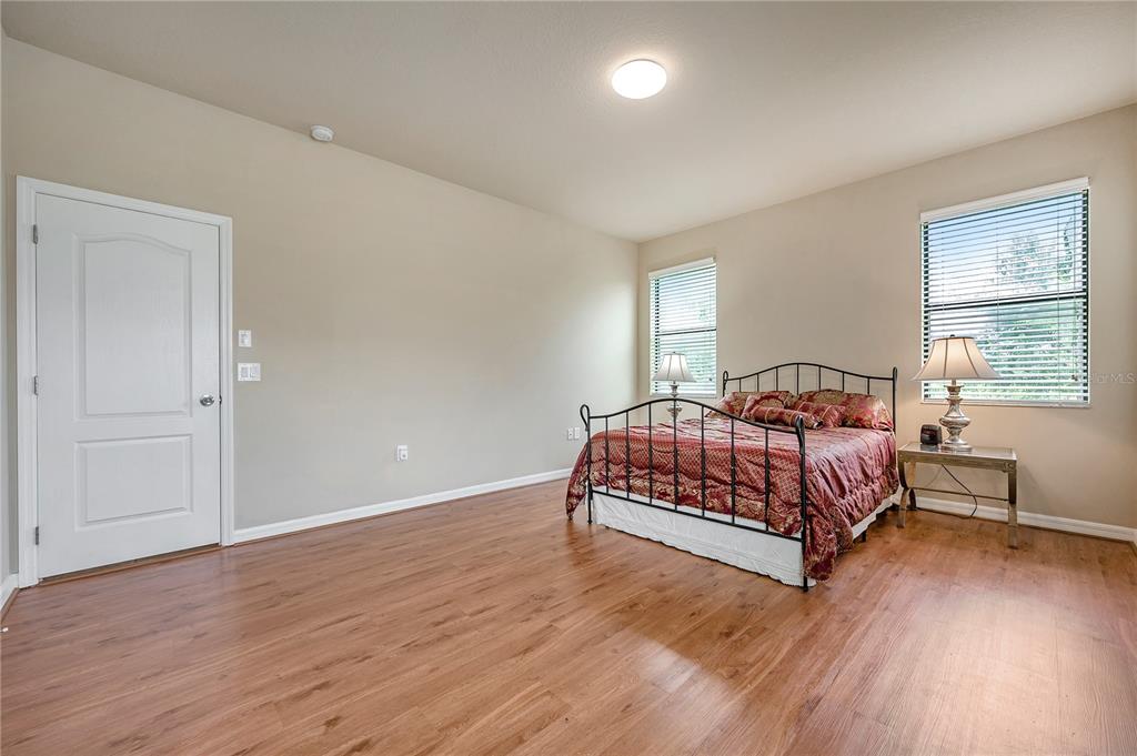 Wesley Chapel, Florida, 33545, United States, 5 Bedrooms Bedrooms, ,3 BathroomsBathrooms,Residential,For Sale,1941692